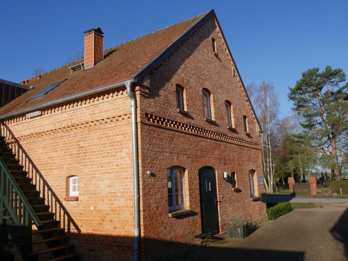 Lindenhof, Wohnung 1, Giebel Vipperow Екстериор снимка